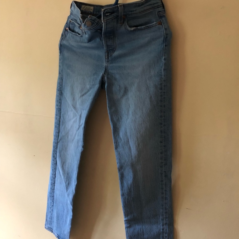 Levi’s High Waisted Jeans (Wedgie)